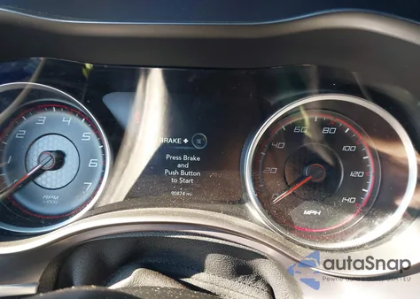 2019 Dodge Charger Gt z USA, uszkodzony, nr VIN 2C3CDXHG4KH613043